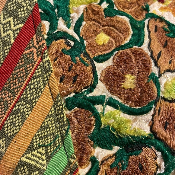 Stunning BOHO tapestry Crossbody - Picture 8 of 8